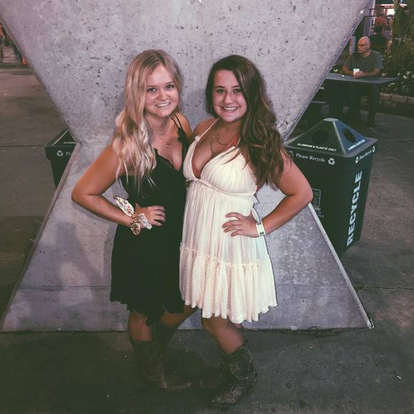 Meet your Posher, Haley - Picture 1 of 1